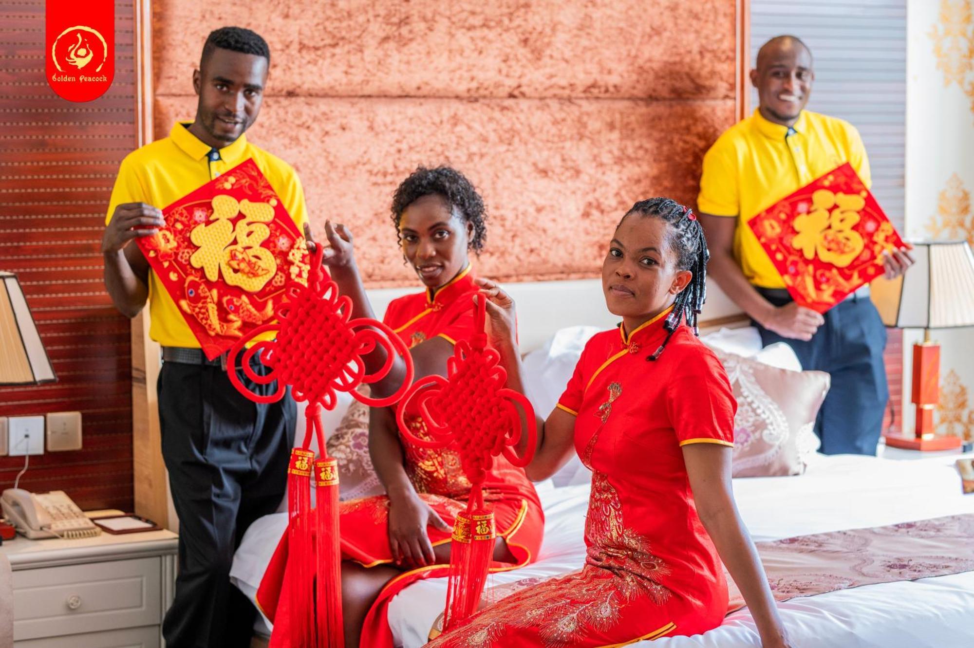 Golden Peacock Hotel Blantyre Buitenkant foto
